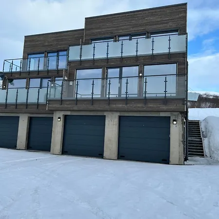 Apartman Moderne Leilighet Med Fin Utstik *